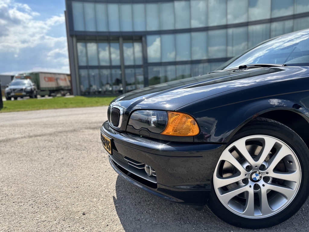 38351200-11.jpg