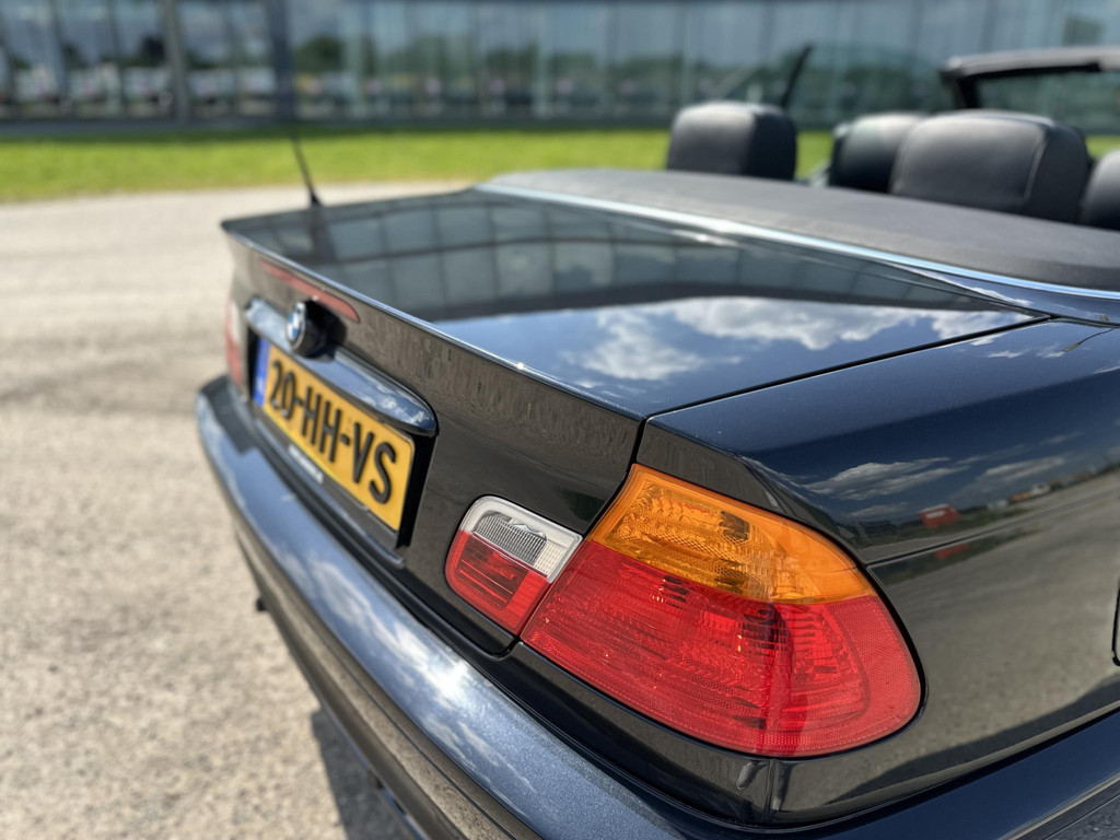 38351200-25.jpg